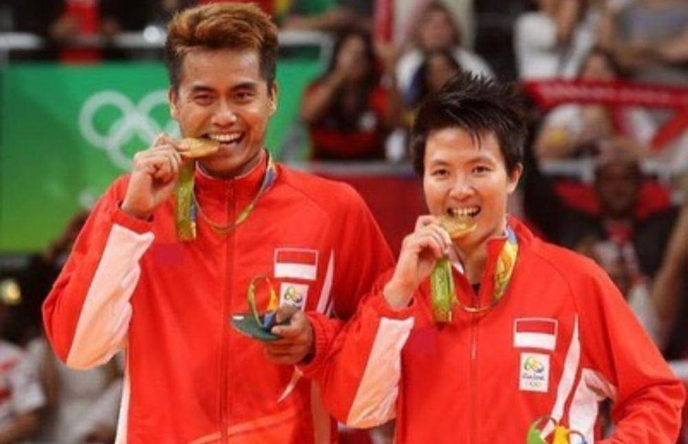 Liliyana Natsir/Tontowi Ahmad (instagram.com/natsirliliyana)