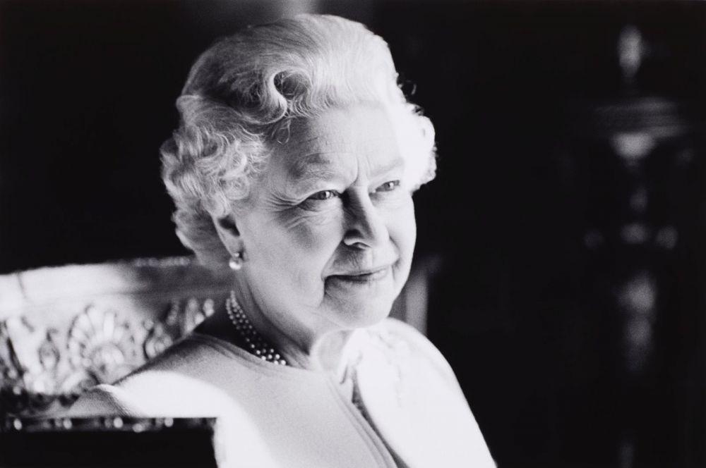 Ratu Elizabeth II Telah Dimakamkan, Dampingan dengan Pangeran Philip