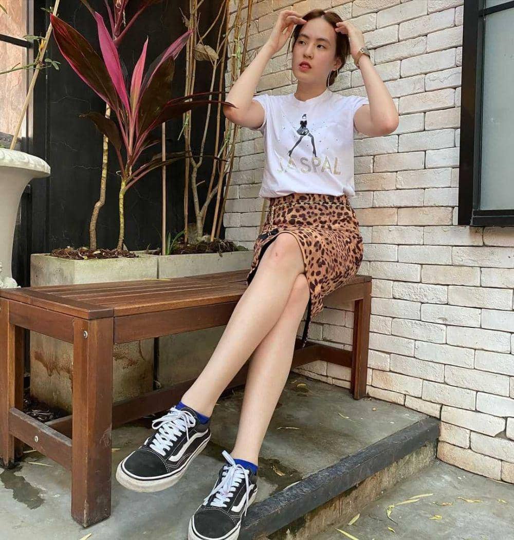 OOTD ala Lilly Nichapalak (instagram.com/lilly_nicha)