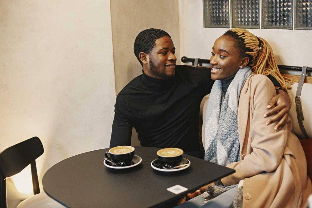 ilustrasi pasangan (pexels.com/Gustavo Fring)