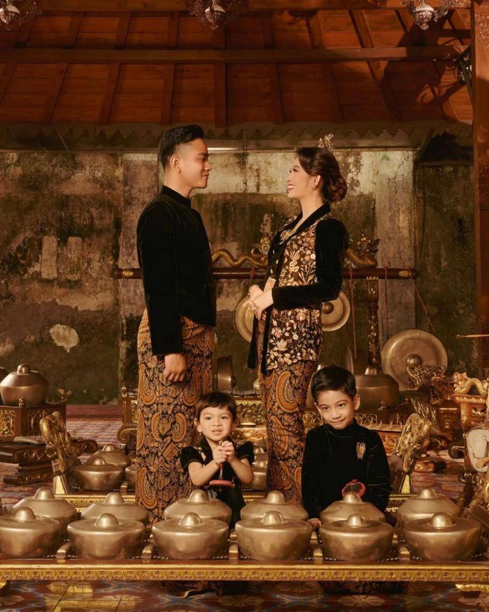 pemotretan keluarga Gibran Rakabuming (instagram.com/riomotret)