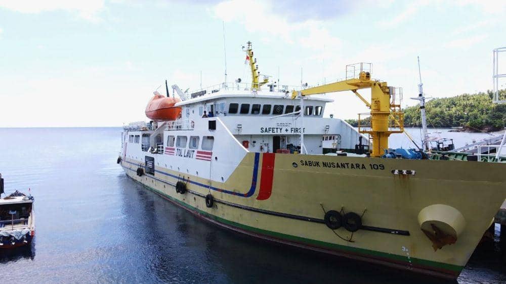 KM Sabuk Nusantara 109 yang kembali beroperasi di Kepulauan Nusa Utara, Sulawesi Utara pada Minggu (11/9/2022). IDNTimes/Dok. PT Pelni