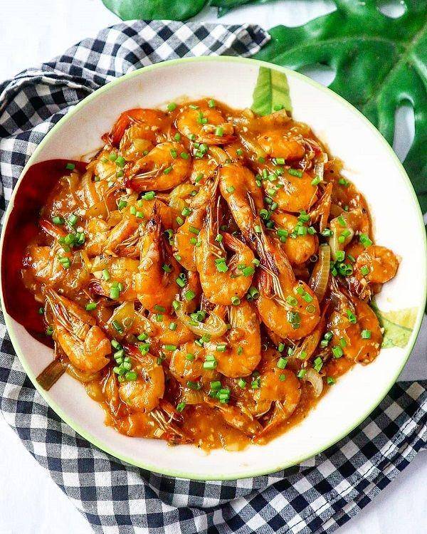 udang saus tiram (instagram.com/regunancha)