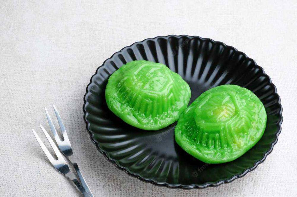 ilustrasi kue thok pandan kukus (freepik.com/tyasindayanti)
