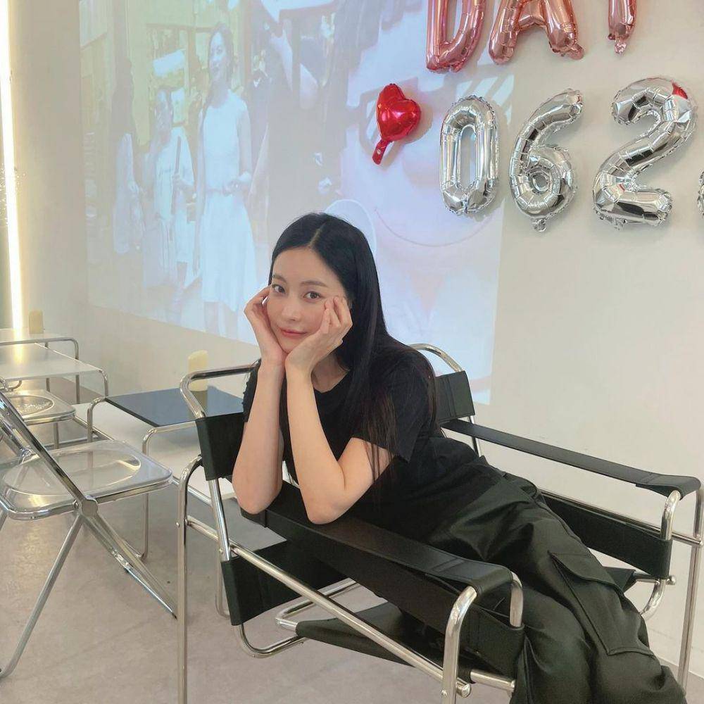 OOTD kasual ala Oh Yeon Seo (instagram.com/ohvely22)