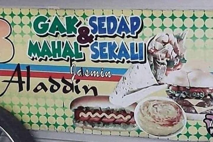 9 Potret Penempatan Kata Ini Ngawur Abis, Bikin yang Baca Gagal Paham