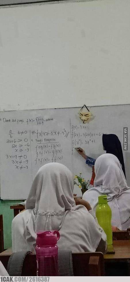 orang pakai topeng hacker (1cak.com)