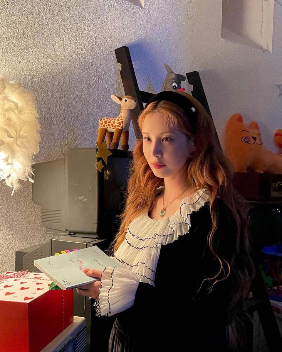 Seohyun SNSD (instagram.com/seojuhyun_s)
