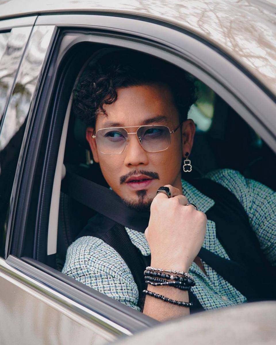 Denny Sumargo (instagram.com/sumargodenny)