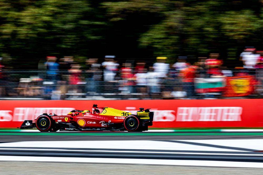 Charles Leclerc pada balapan GP Italia 2022 (twitter.com/ScuderiaFerrari)