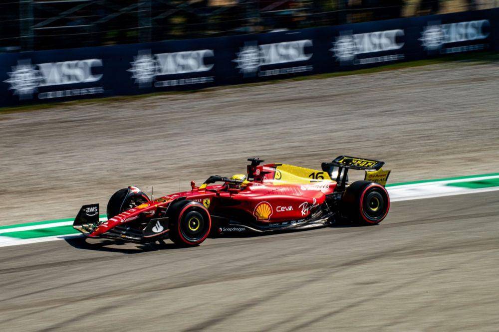Charles Leclerc pada balapan GP Italia 2022 (twitter.com/ScuderiaFerrari)