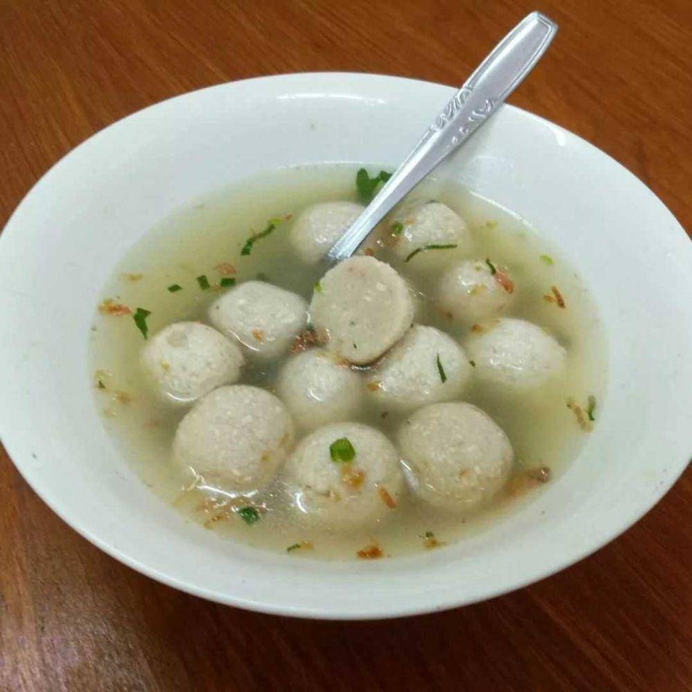 bakso tahu (instagram.com/paon.kakpondok_)
