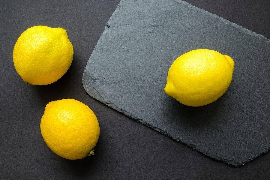 Ilustrasi lemon (Pexels.com/Ksenia Chernaya)