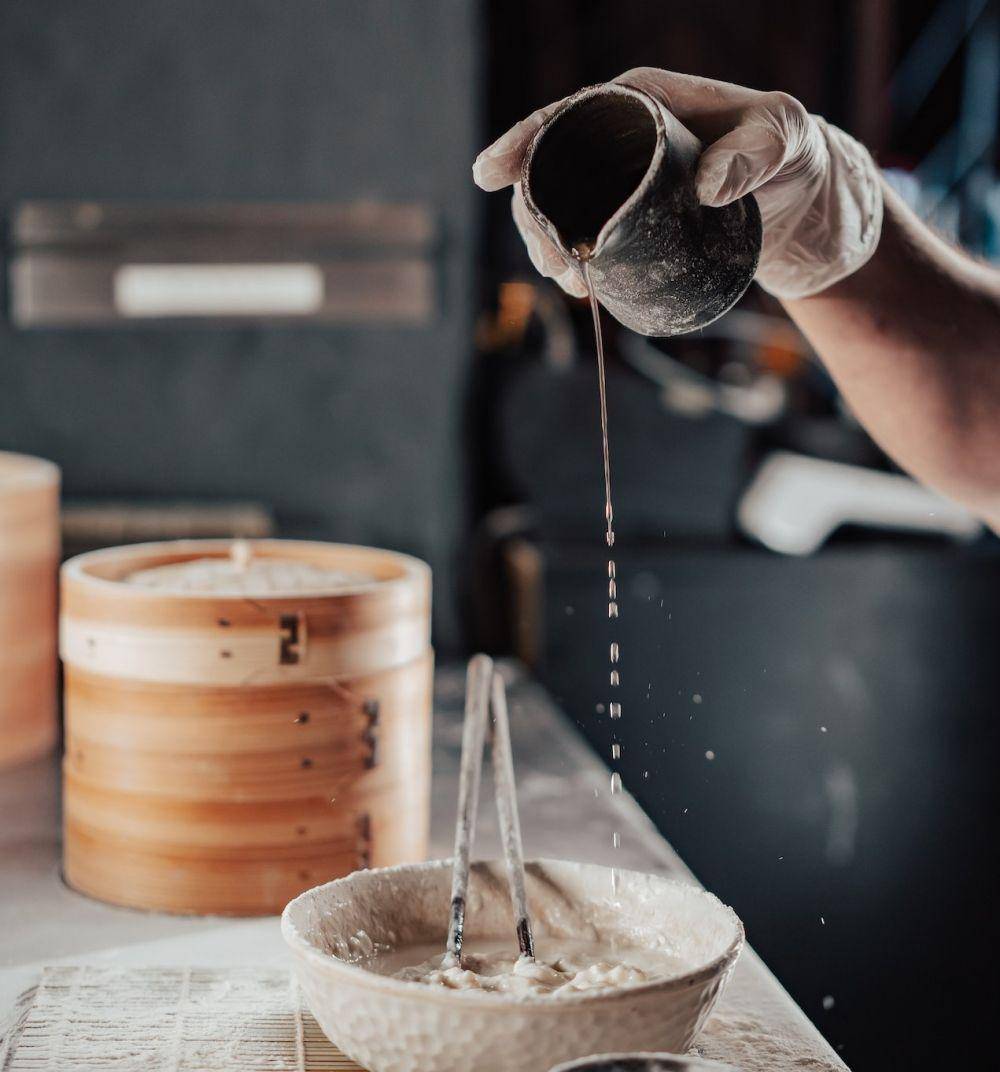 cara membuat mi yang kenyal (pexels.com/Mikhail Nilov)