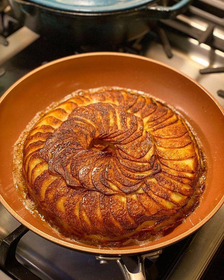 ilustrasi pommes anna (instagram.com/samuelmonsour)