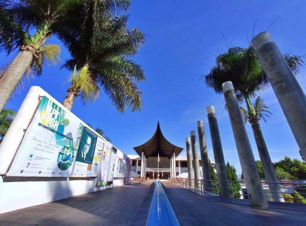 Potret Perpustakaan Proklamator Bung Hatta (bukittinggikota.go.id)