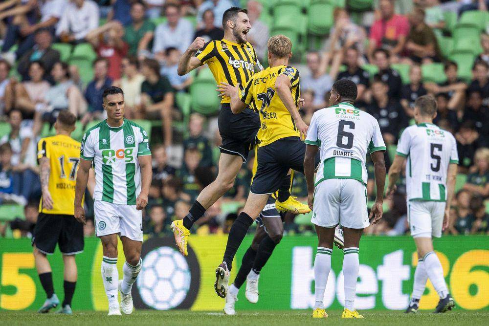 selebrasi gol pemain Vitesse Arnhem (vitesse.nl)