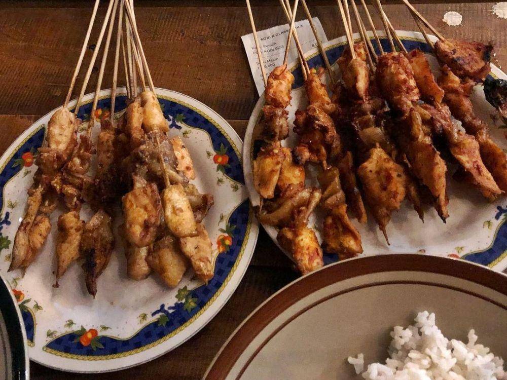 Sate Emong (instagram.com/fadiahmakanmakan)