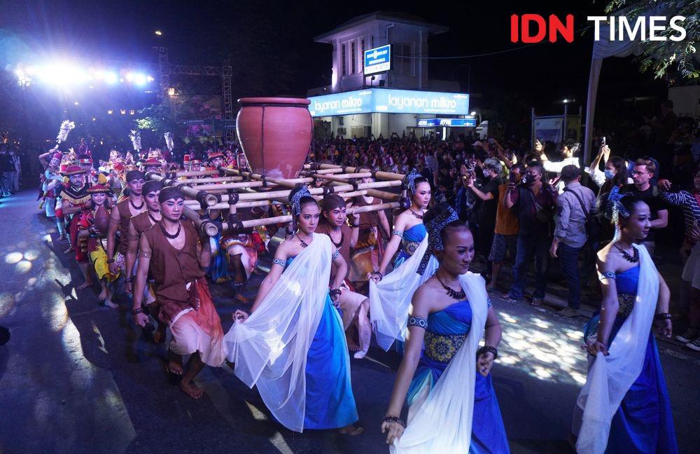 [FOTO] Semaraknya Pembukaan FKY 2022, Tampilkan Tari Kolosal