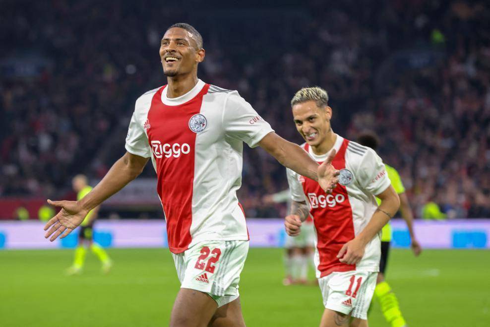 Sebastien Haller (uefa.com)