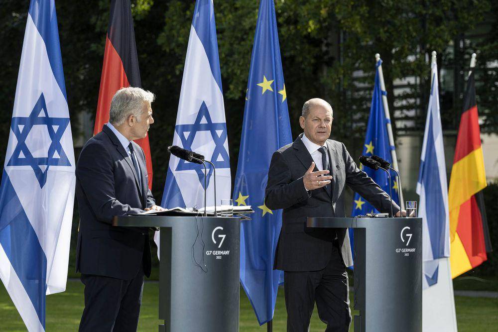 Perdana Menteri Israel Yair Lapid dan Kanselir Jerman Olaf Scholz (Twitter.com/Bundeskanzler Olaf Scholz)