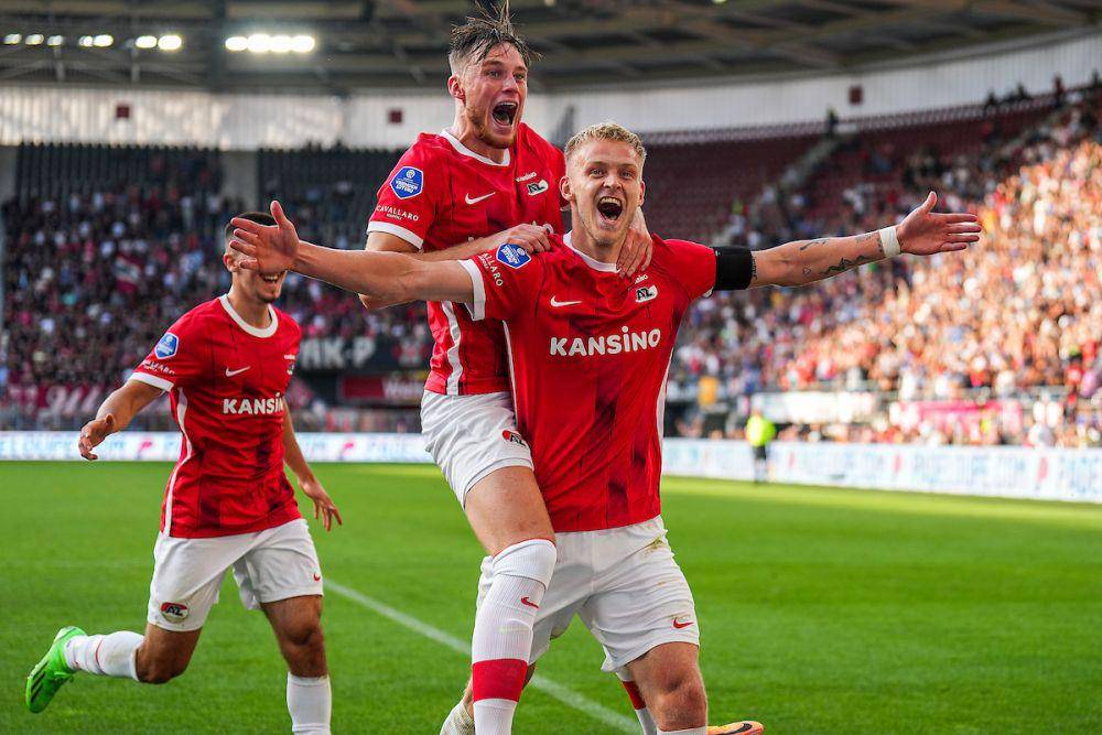 selebrasi gol pemain AZ Alkmaar (twitter.com/AZAlkmaar)