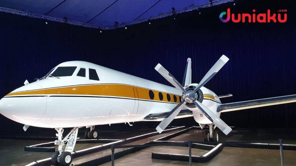 Pesawat Walt Disney Grumman Gulfstream I. duniaku.com