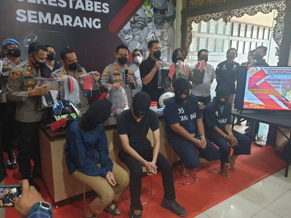 2 ASN Pemprov Jateng Tepergok Mesum Siang Bolong di Pantai Marina