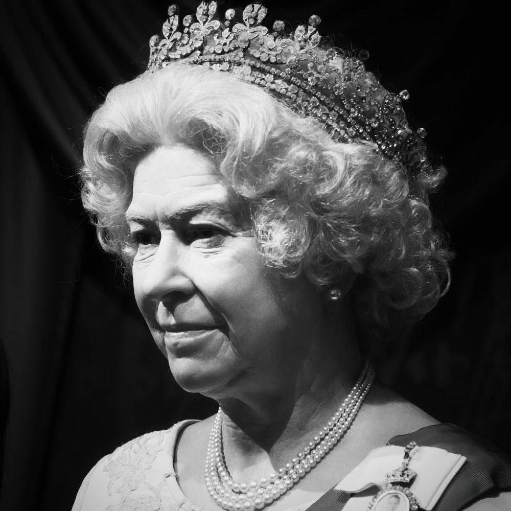 Inilah 5 Lagu Favorit Ratu Elizabeth II, Berkelas Semua!
