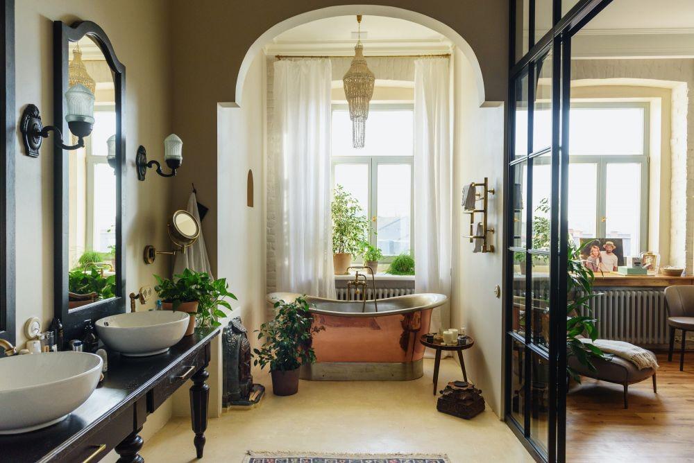 7 Ide Pintu Kamar Mandi Mewah, Tampak Elegan dan Berkelas!