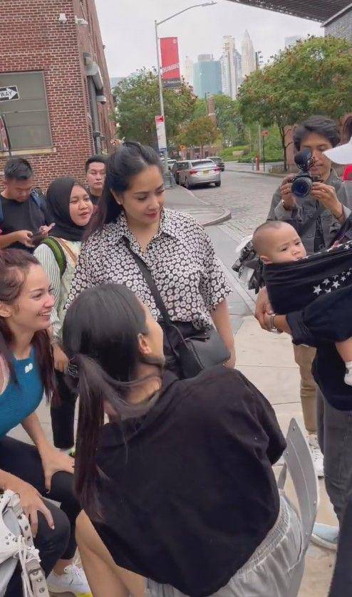 Rayyanza di New York (Instagram.com/raffinagita1717)
