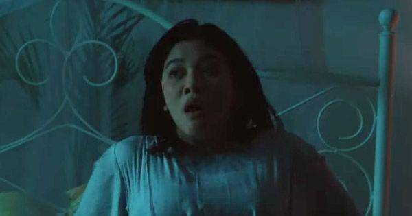 Sang tokoh utama bangun dari tidurnya( Dok. Idn Pictures / Inang )