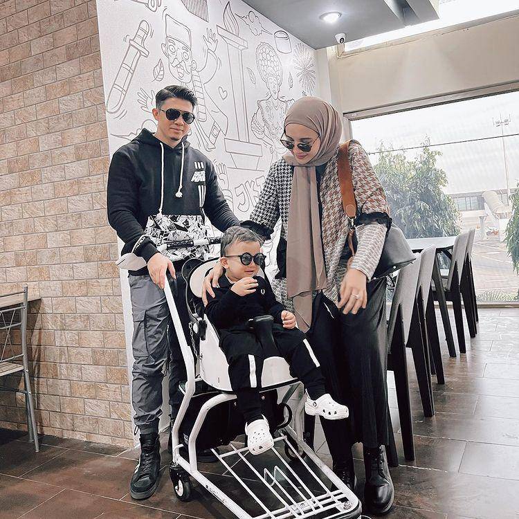 Ukkasya, Zaskia dan Irwansyah (instagram.com/zaskiasungkar15)