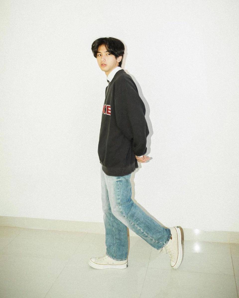 ide outfit Ari Irham (instagram.com/ariirhamm)