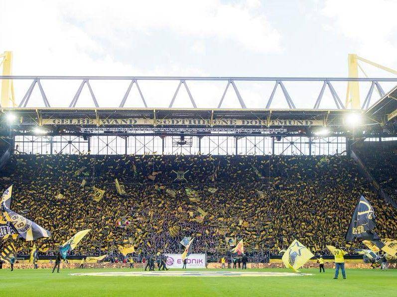 potret Signal Iduna Park (twitter.com/Bundesliga_EN)