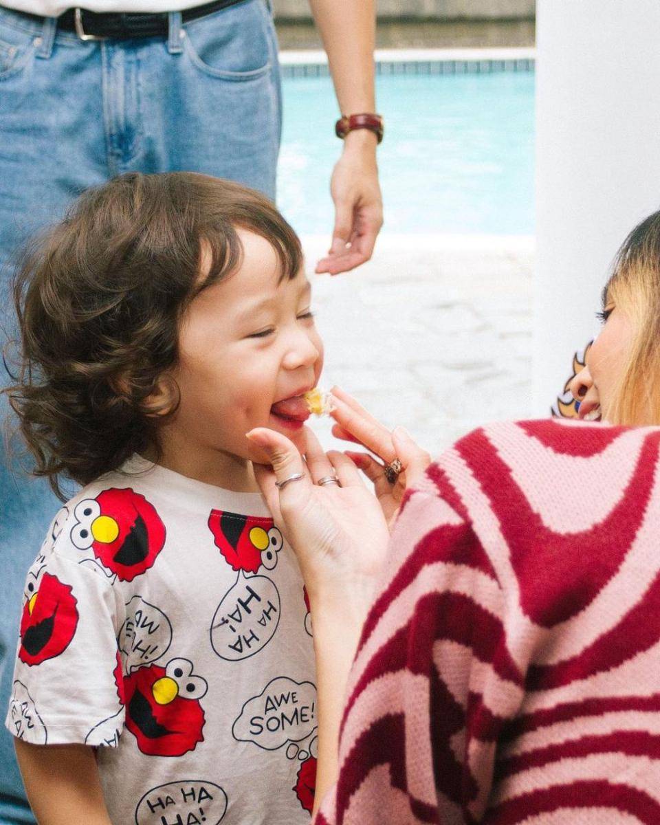 Momen ulang tahun anak Conchita Caroline ke-2. (instagram.com/conchizzlin)
