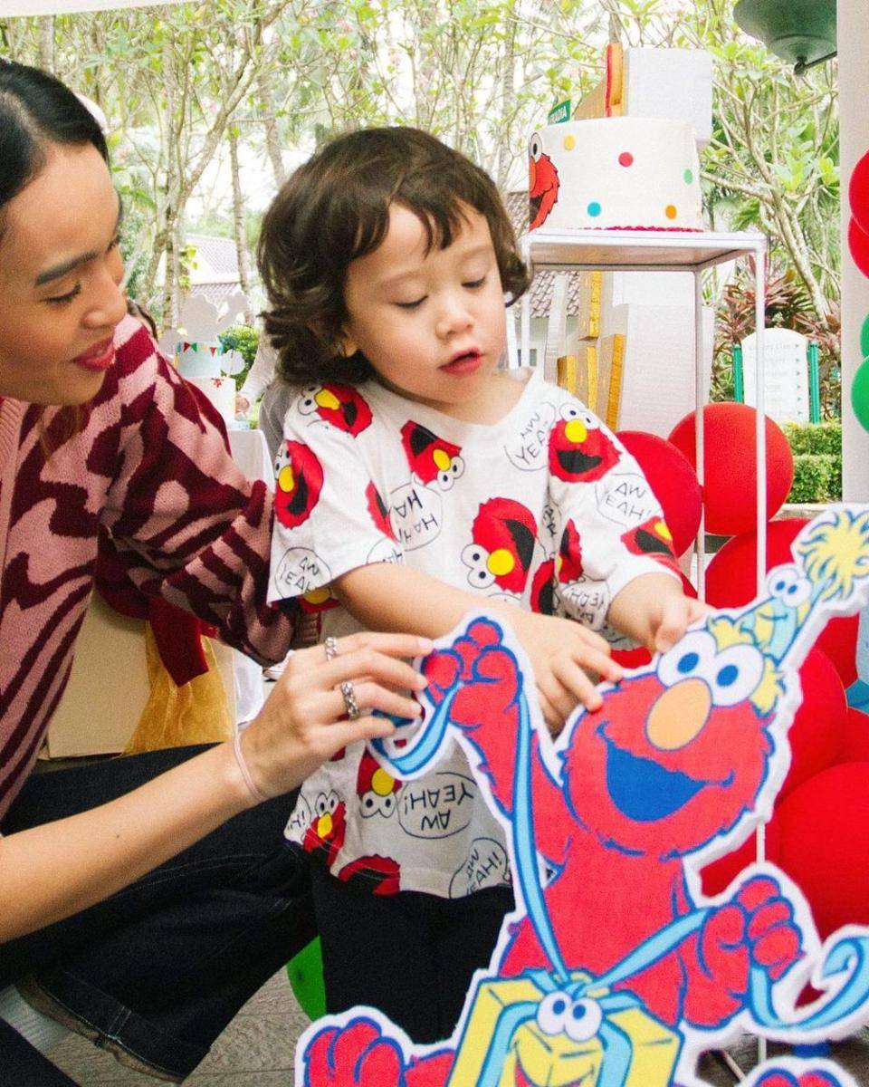 Momen ulang tahun anak Conchita Caroline ke-2. (instagram.com/conchizzlin)