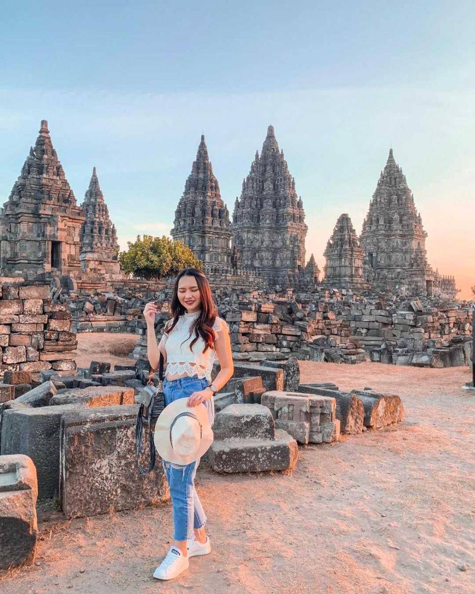 Candi Prambanan (instagram.com/liviagabriell)