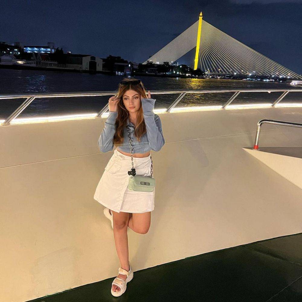 Sarah Kheil (instagram.com/sarahkheil)