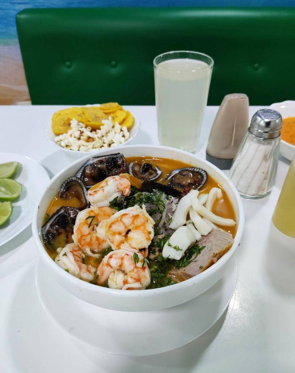 sopa patagonica (instagram.com/lascazuelasd_patricios)