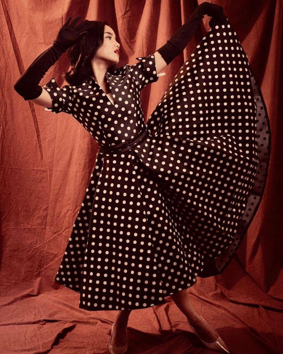 photoshoot retro Fujianti Utami (instagram.com/fuji_an)