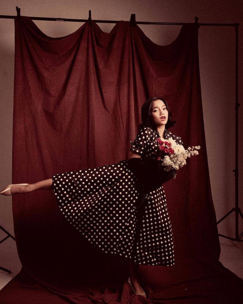 photoshoot retro Fujianti Utami (instagram.com/fuji_an)