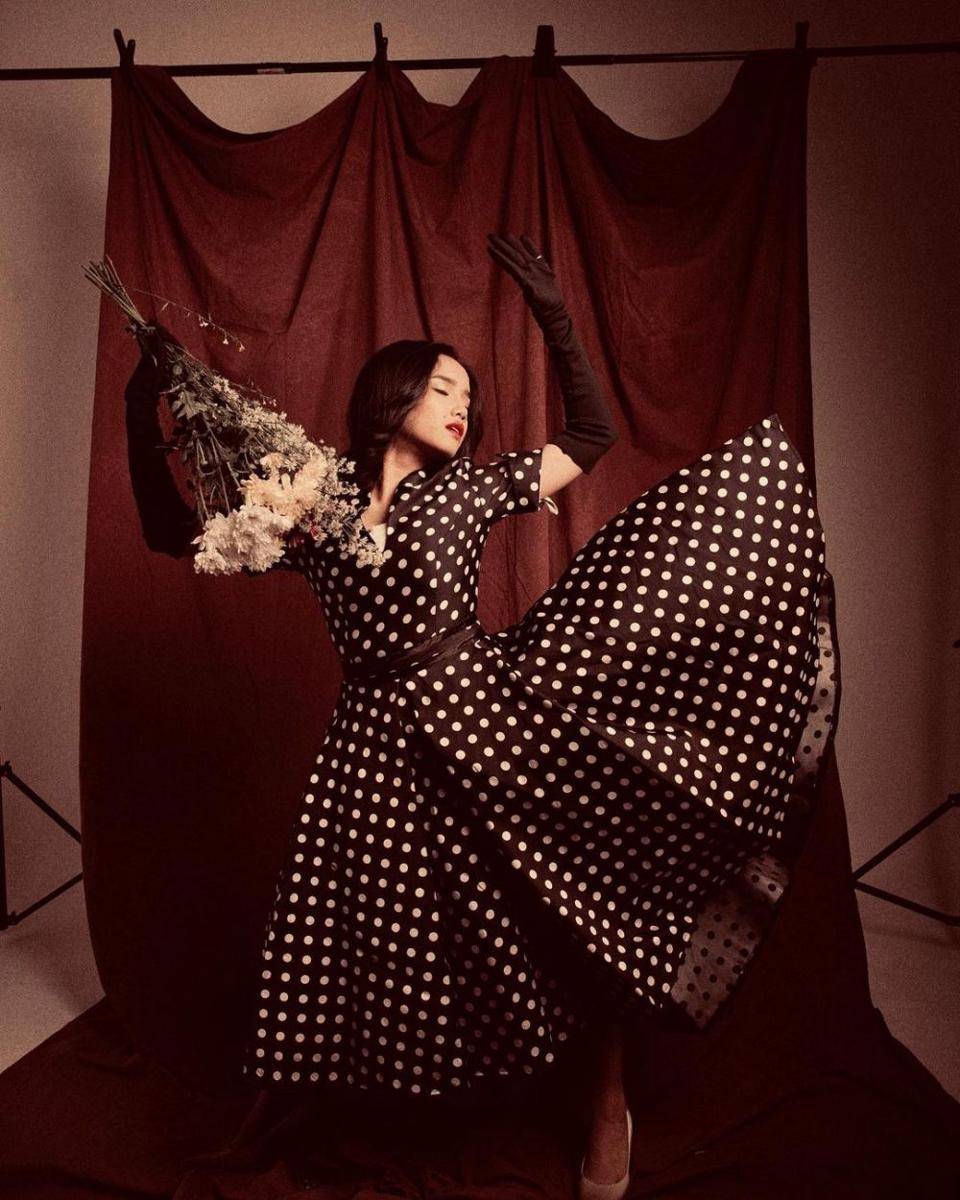 photoshoot retro Fujianti Utami (instagram.com/fuji_an)