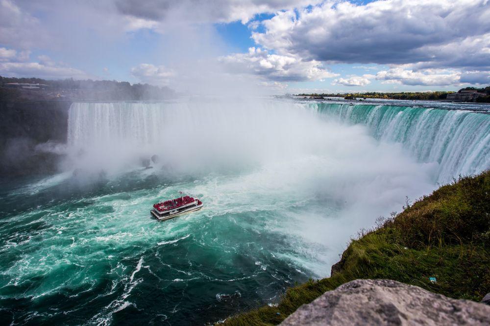 12 Fakta Fantastis Air Terjun Niagara yang Terindah di Amerika Utara