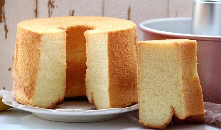 Ilustrasi vanilla chiffon cake (kitchencookbook.net)