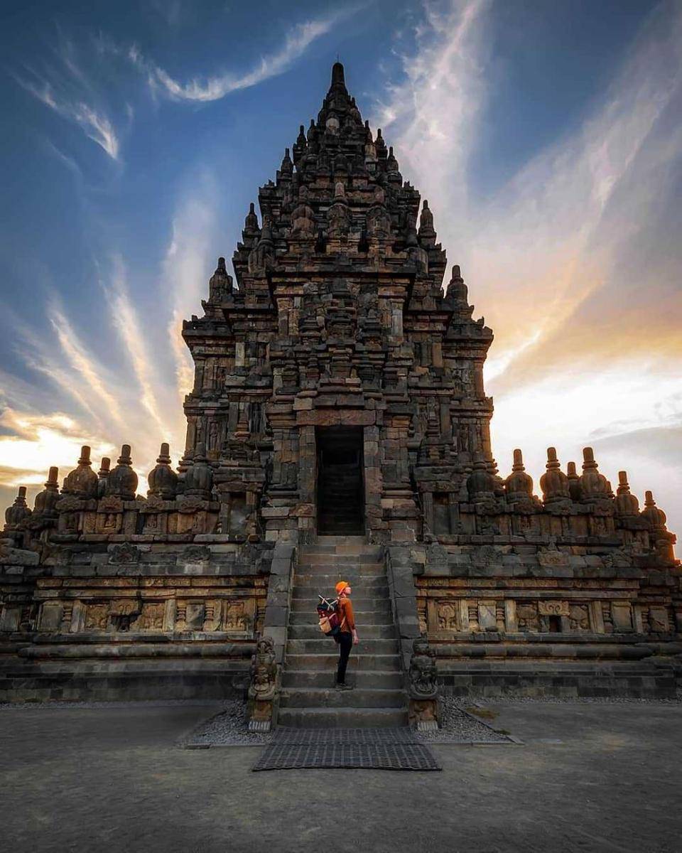 Candi Prambanan (instagram.com/warmwardhani)