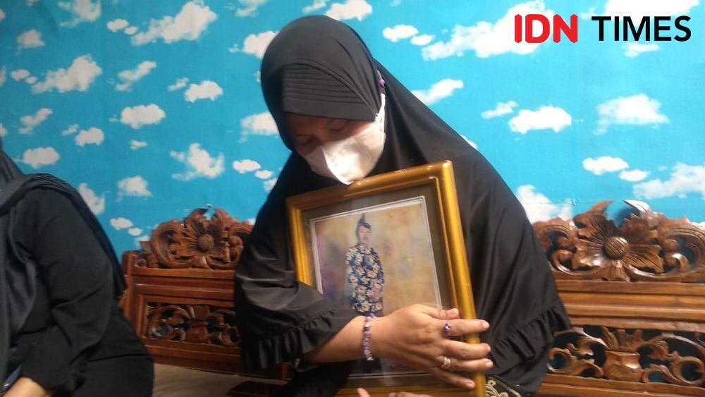 Anak Pertama Sapari, Yuli Widya. (IDN Times/Khusnul Hasana).