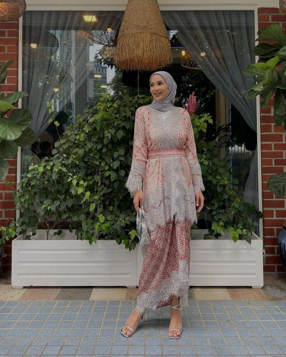 OOTD kondangan hijab paling dicari tahun 2022 (instagram.com/ftnshc)