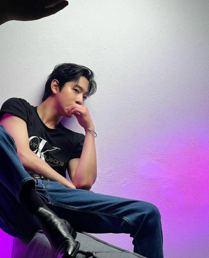 ootd Ahn Hyo Seop (instagram.com/imhyoseop)