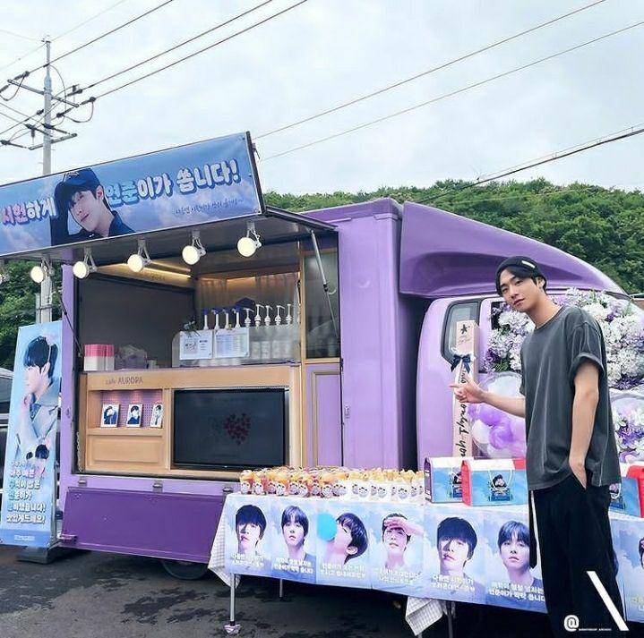 ootd Ahn Hyo Seop (instagram.com/ahnhyoseop_archive)